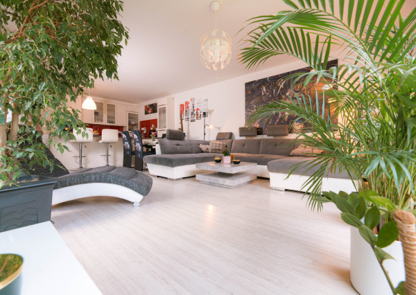 Na predaj 5-izbový rodinný dom v Trenčíne - Zlatovciach