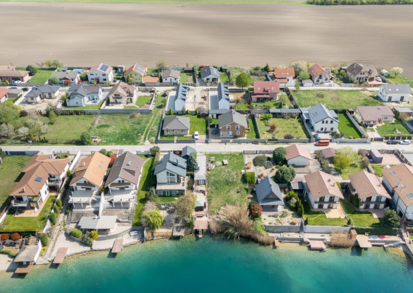 Druhá etapa projektu pri jazere Nové Košariská v Dunajskej Lužnej