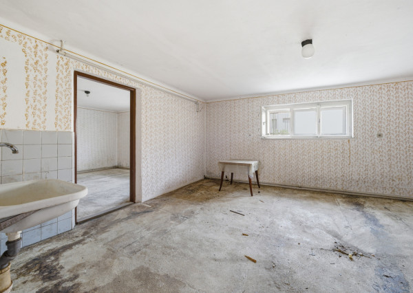 Na predaj rodinný dom vhodný na rekonštrukciu v Stupave