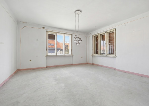 Na predaj rodinný dom vhodný na rekonštrukciu v Stupave