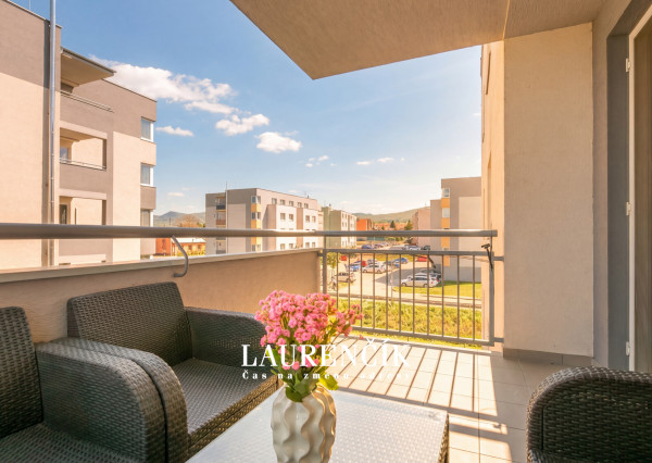 NA PREDAJ | 2 - IZBOVÝ BYT V NOVOSTAVBE S PARKOVACÍM MIESTOM, TRENČIANSKE STANKOVCE