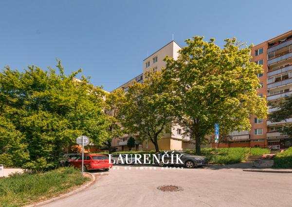 NA PRENÁJOM | 2- IZBOVÝ BYT S BALKÓNOM | TRENČÍN - JUH