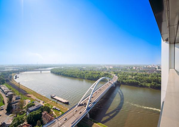 Na prenájom 2-izbový byt so šatníkom, Bratislava – Eurovea Tower