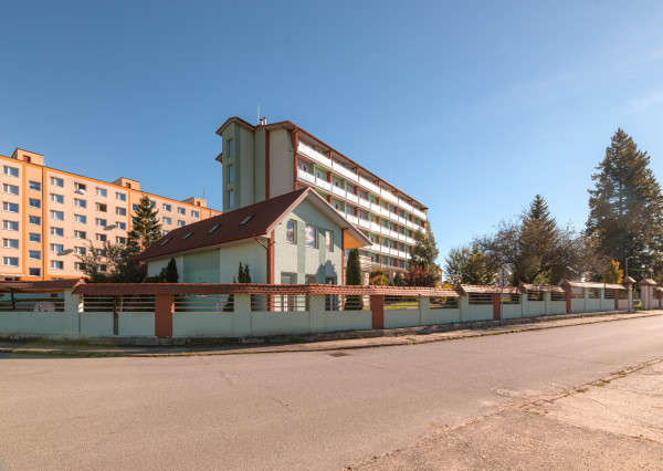 Na predaj projekt domova sociálnych služieb pred kolaudáciou - Pravenec