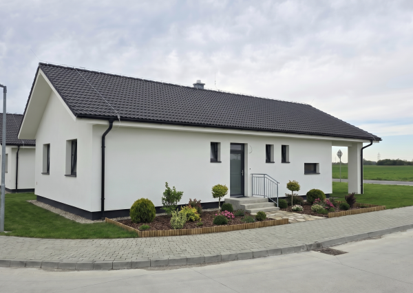 Na predaj rodinný dom v Topoľnici - kvalitné materiály, moderná lokalita