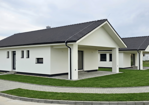 Na predaj rodinný dom v Topoľnici - kvalitné materiály, moderná lokalita