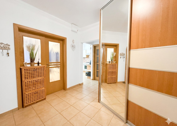 Kompletná rekonštrukcia, 3- izbový byt s loggiou, Bulíkova ul., Bratislava-Petržalka