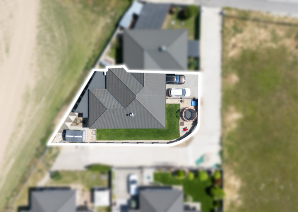Na predaj rodinný dom s krásnou záhradou v obci Hrubý Šúr