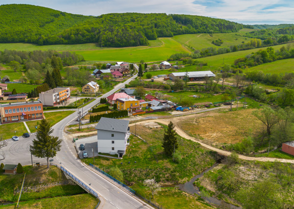Na predaj veľkorysý, slnečný pozemok v obci Ortuťová