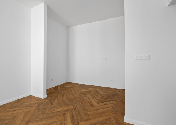 Na predaj 3-izbový byt s loggiou s výhľadom na Kamzík