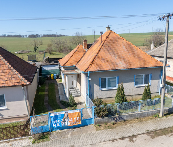 Na predaj rodinný dom v tichej uličke v obci Šurianky