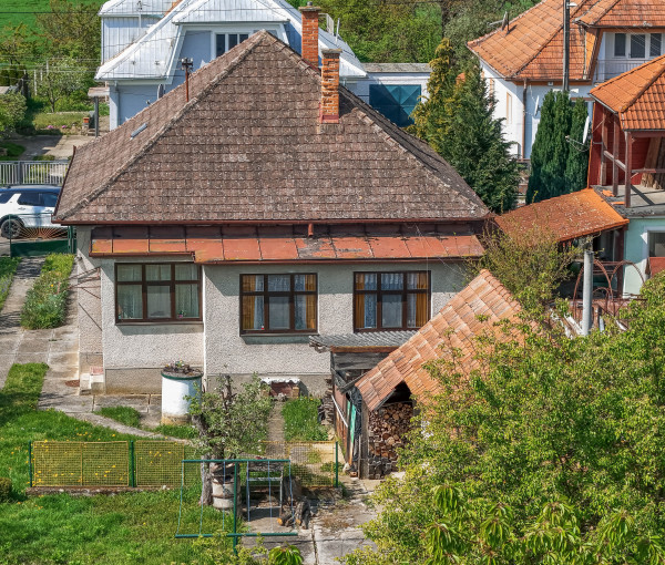 Na predaj rodinný dom s pozemkom v Bánovciach nad Bebravou