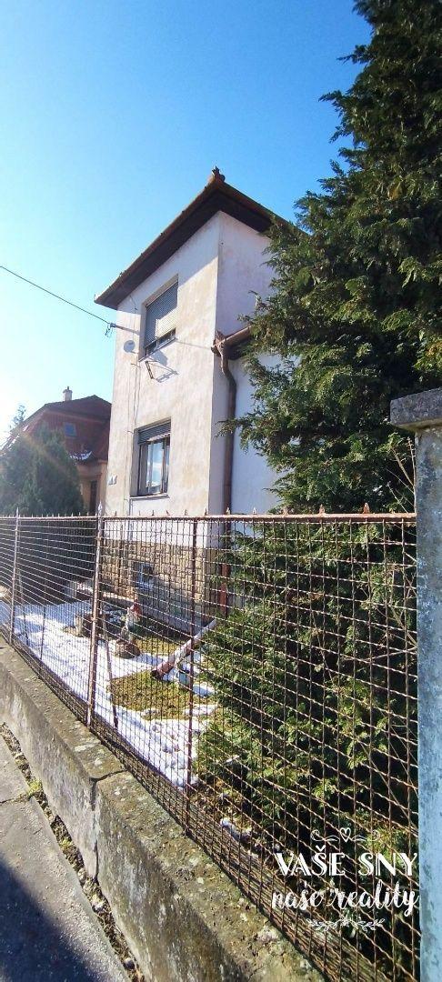 Rodinný dom v centre mesta vhodný aj ako investícia, Trenčín