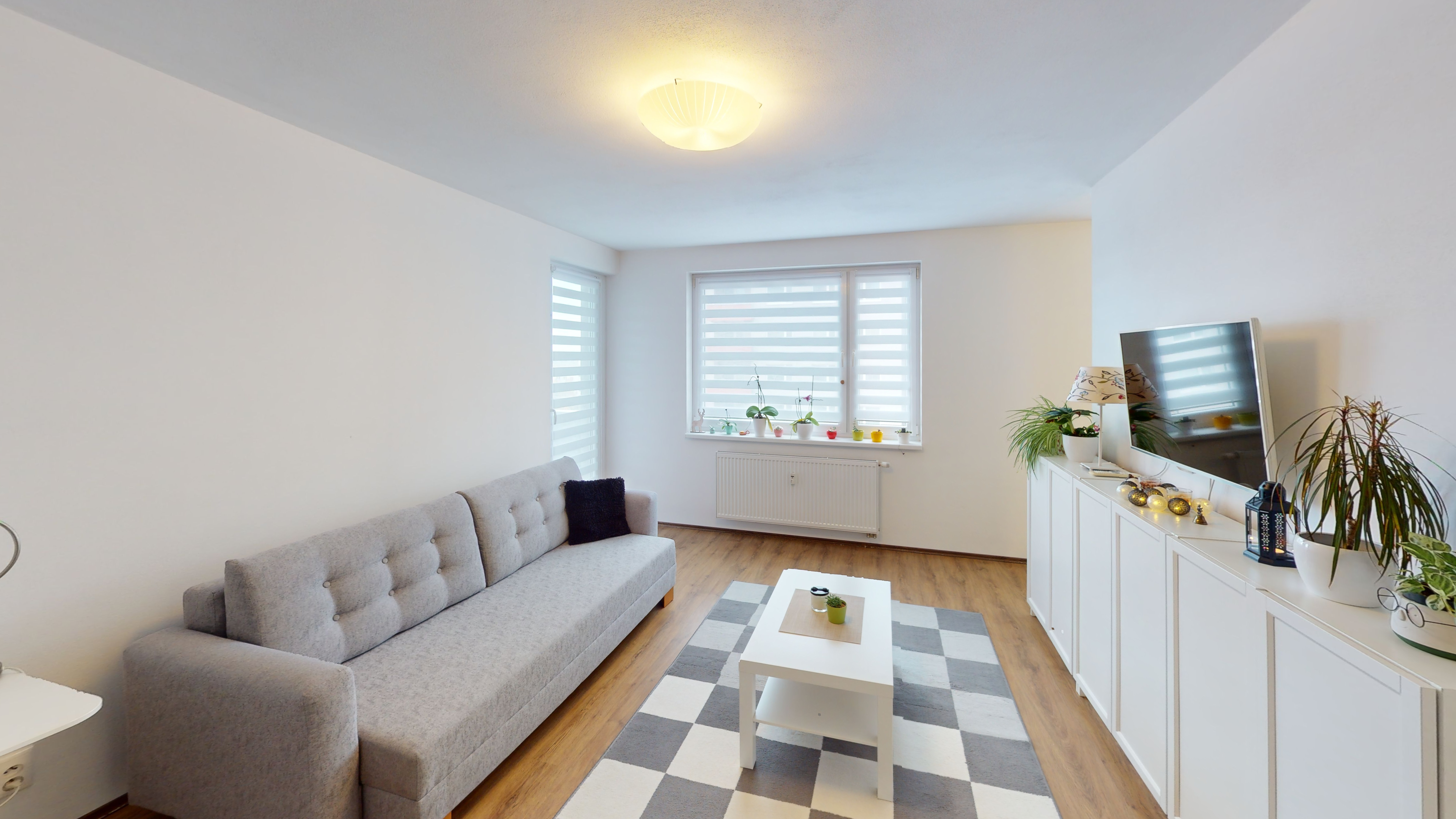 PREDANÝ 2 IZBOVÝ, 65 m2 BYT NA LIPTOVSKEJ ULICI V TRENČÍNE