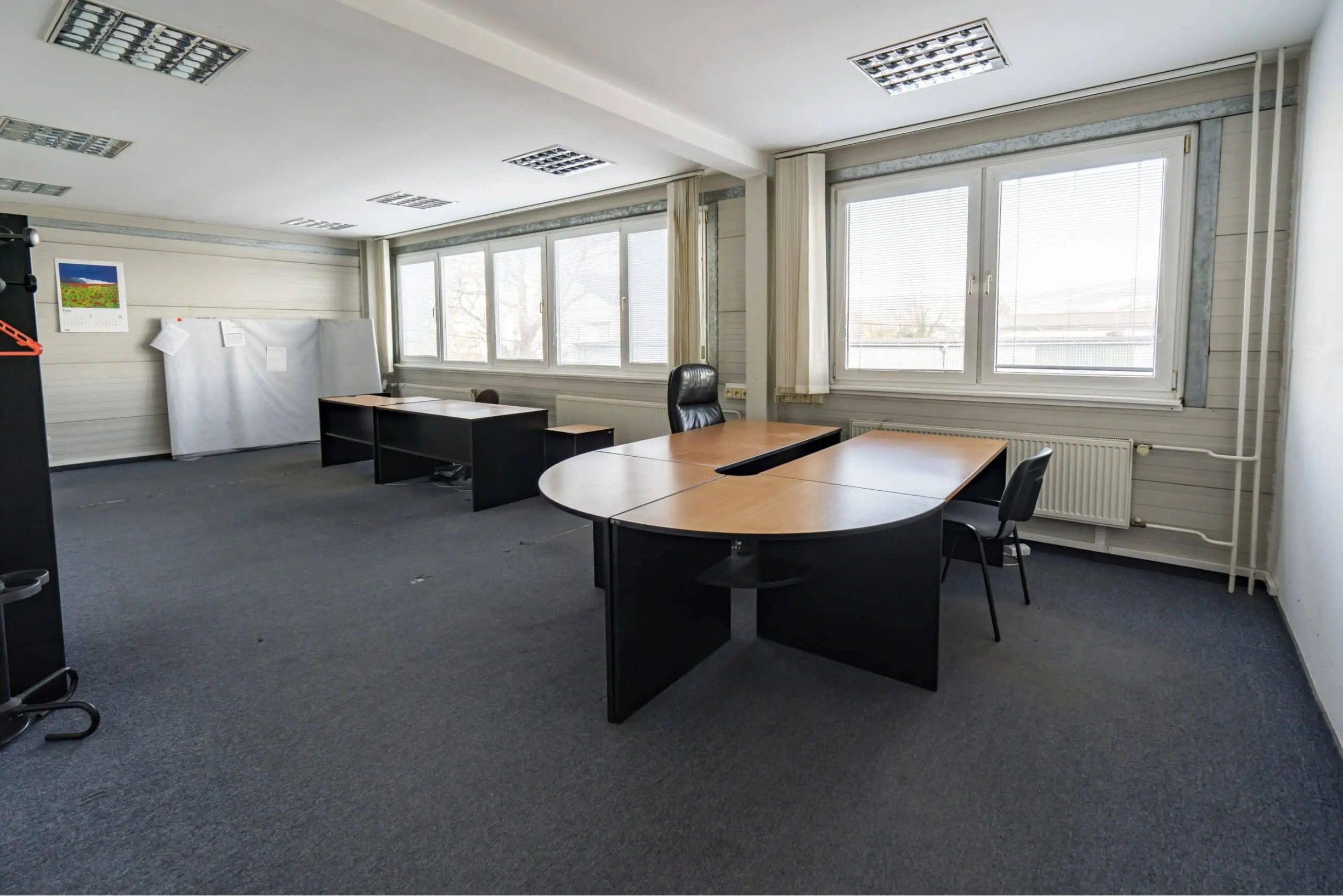 REZERVOVANÉ: Na prenájom administratívny priestor o výmere 39 m2 v Stupave – 103