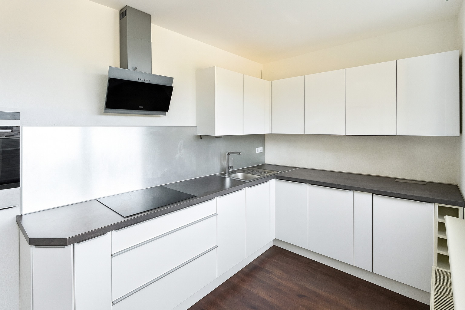 REZERVOVANÉ: Na predaj kompletne zrekonštruovaný 2-izbový byt v Turanoch