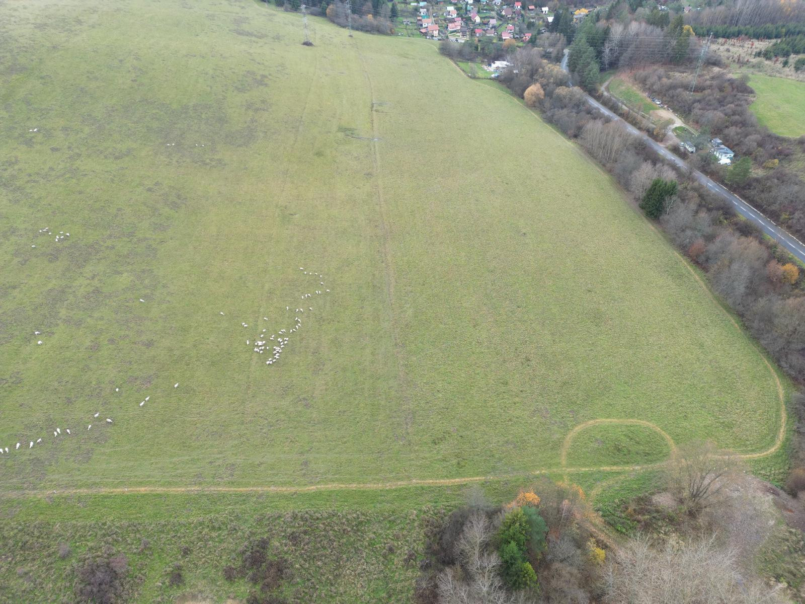 Na predaj pozemok v Žilinskej Lehote