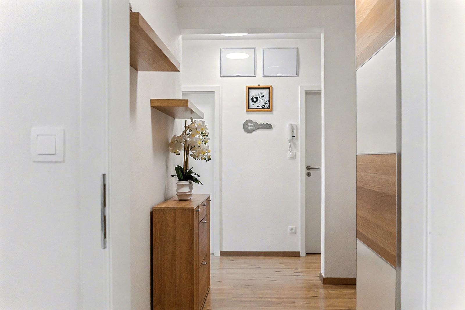 Na predaj moderný 2-izbový byt na Zlatovskej ulici v Trenčíne