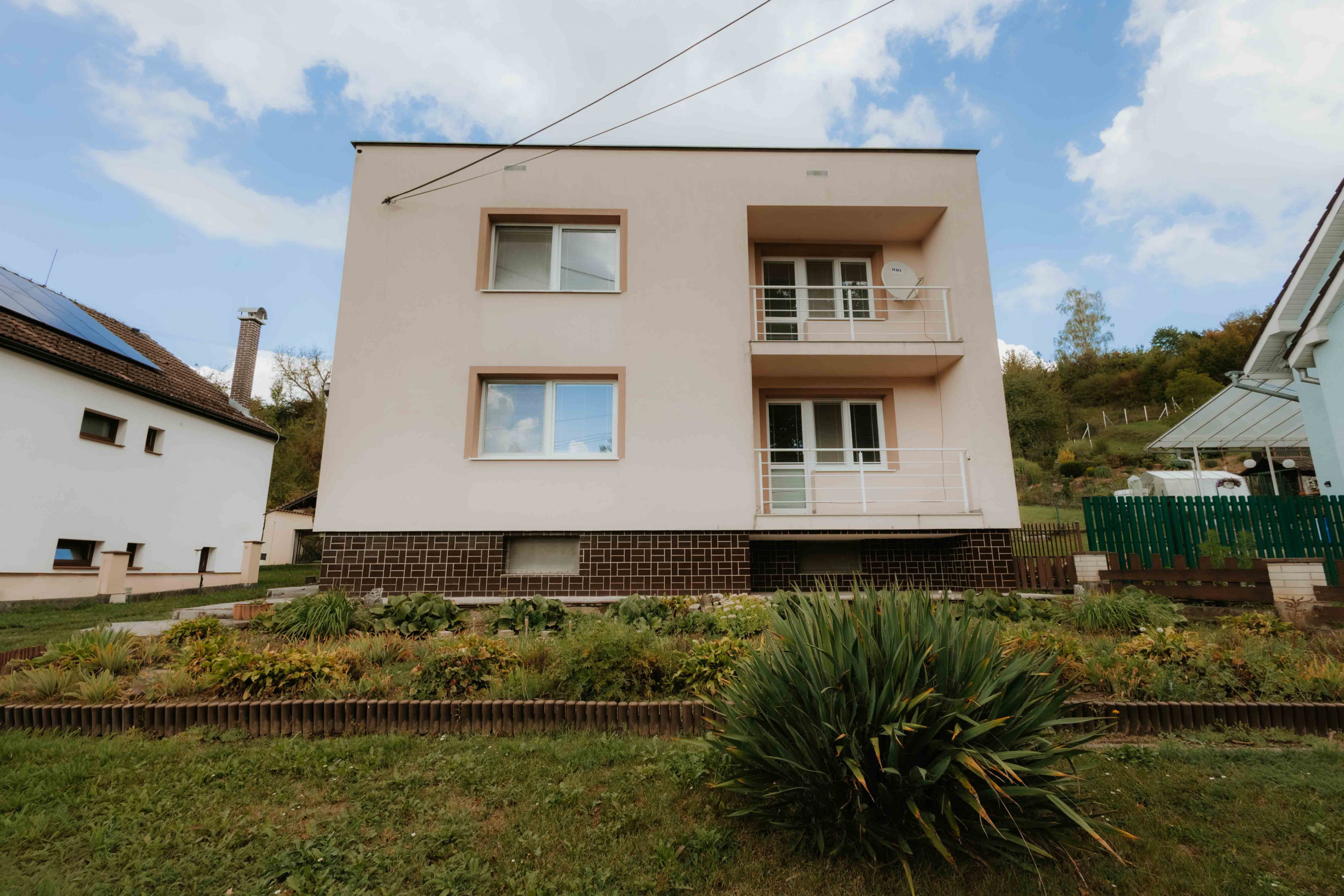 REZERVOVANÉ: Na predaj udržiavaný rodinný dom v obci Sverepec