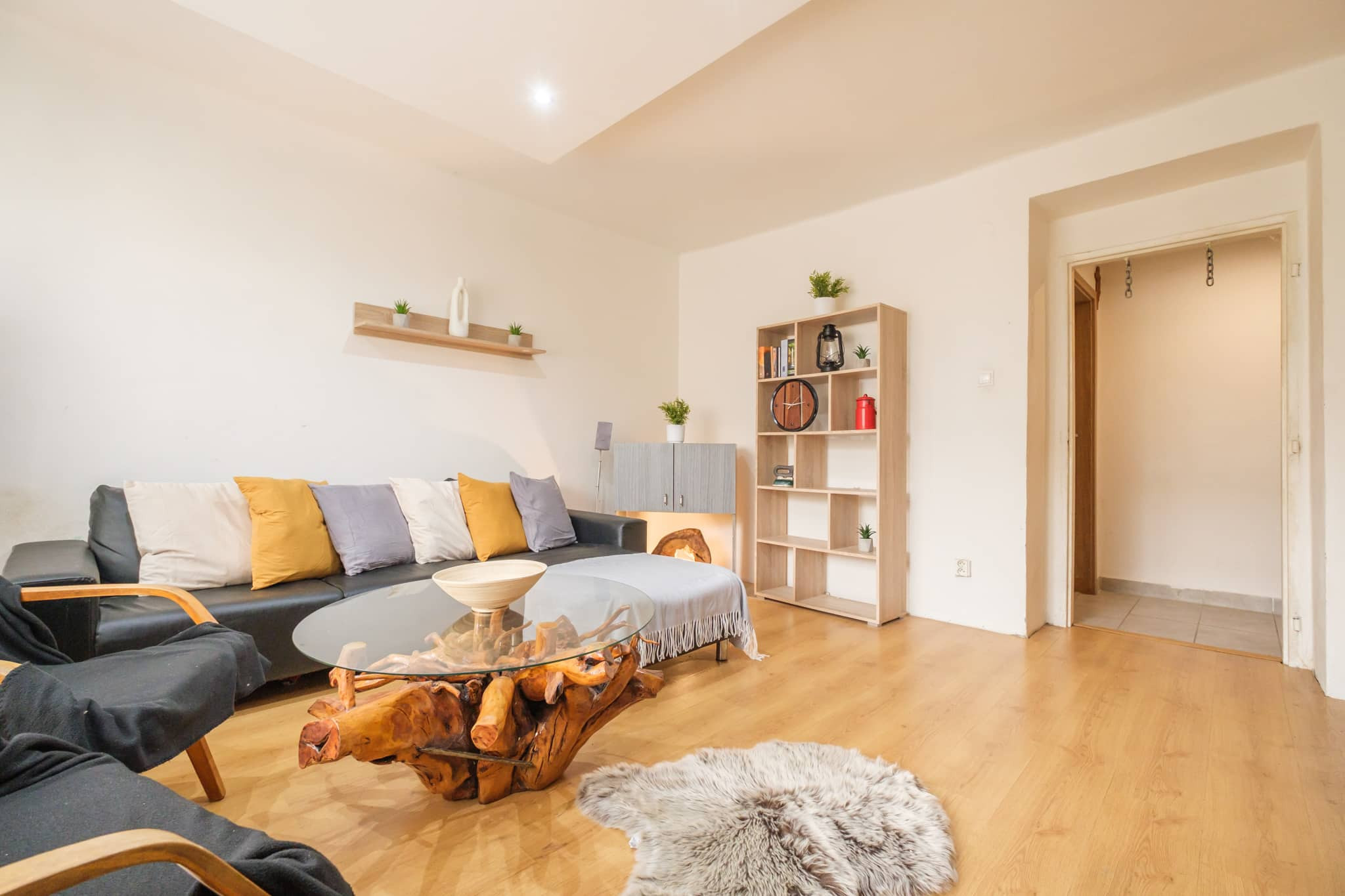 Na predaj slnečný, 3-izbový byt na Študentskej ulici v Snine