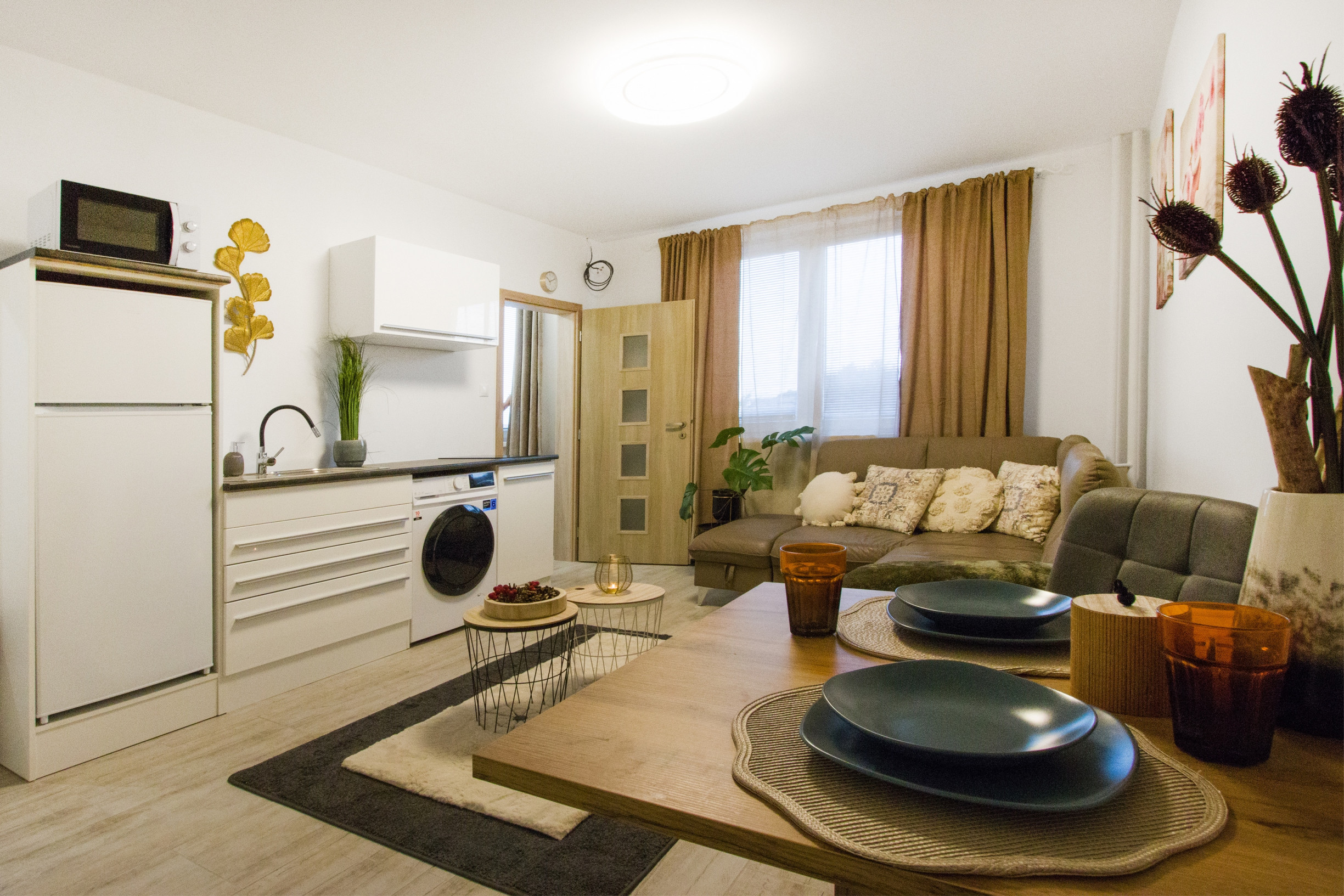 Na predaj investičný 1-izbový  byt Bratislave-Dúbravka