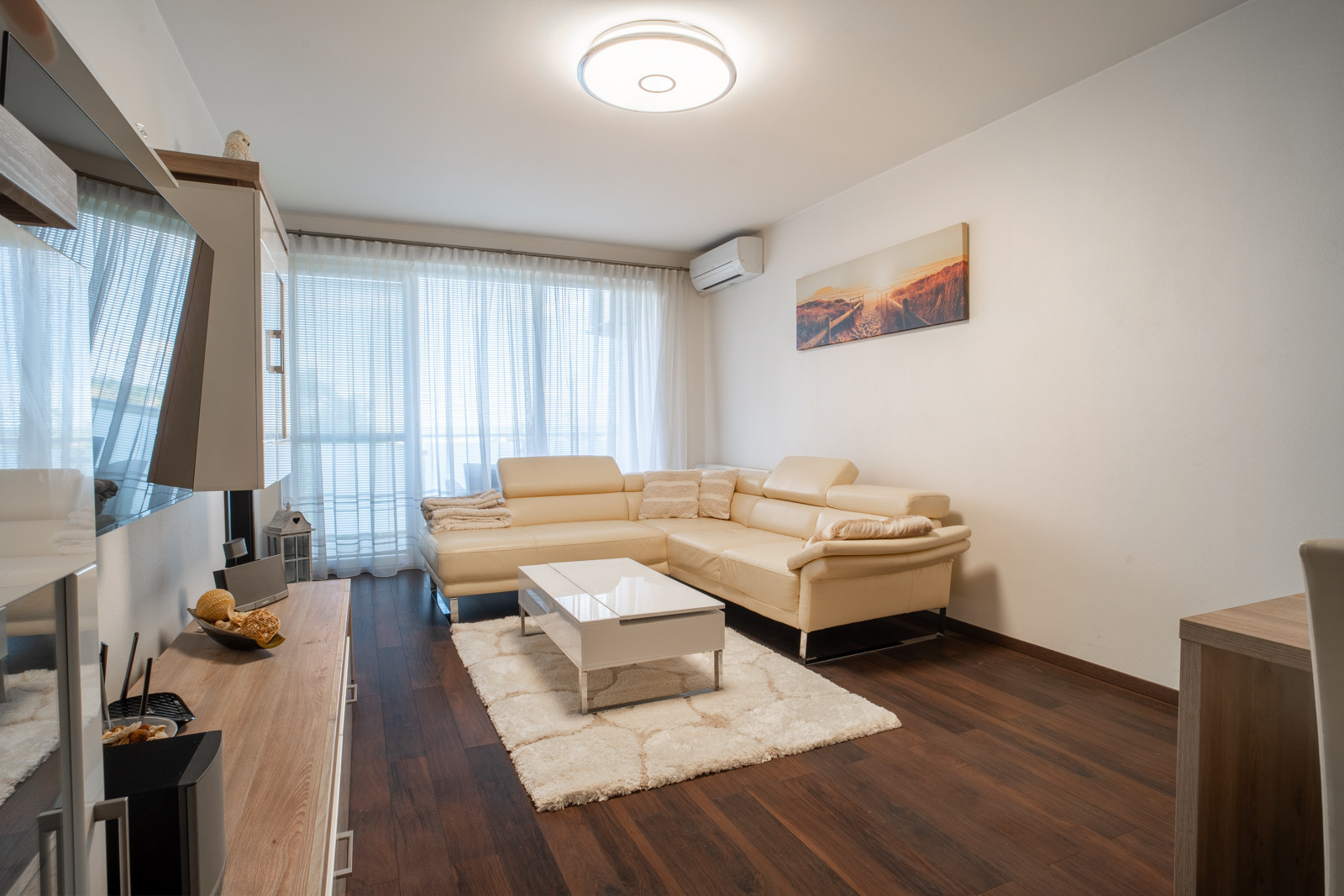 Na predaj 3-izbový byt s parkovaním v Senci