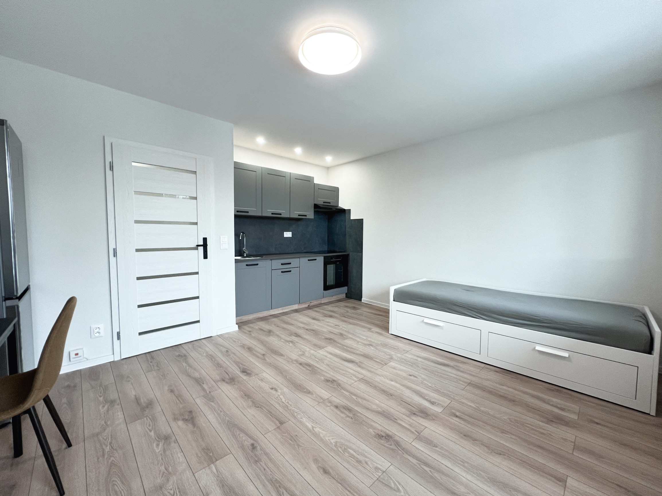 Na prenájom kompletne zrekonštruovaný byt v Trenčíne - Juh II