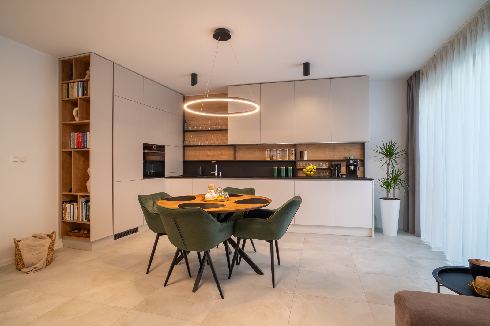 Na prenájom štýlový 3-izbový mezonet v historickom centre Trnavy