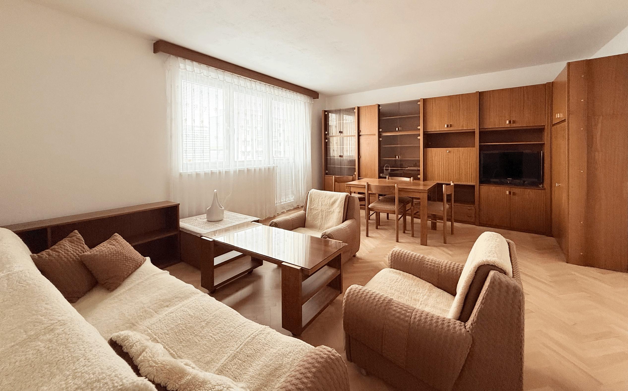 3-izbový byt v "Palušáku", Ružová dolina