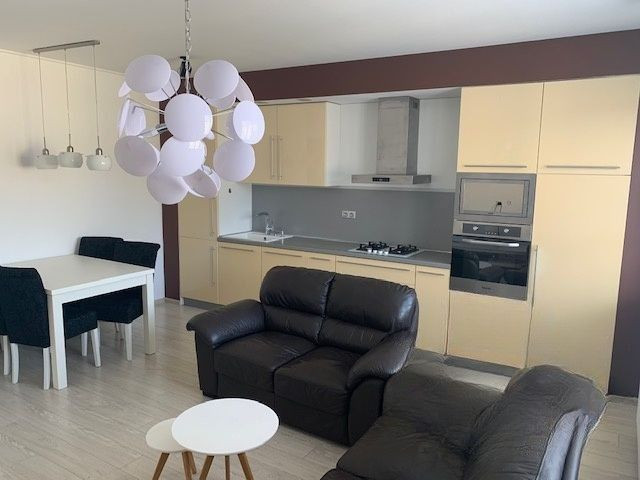 Na prenájom zariadený 2 izb byt - SIHOŤ 1  v Trenčíne .