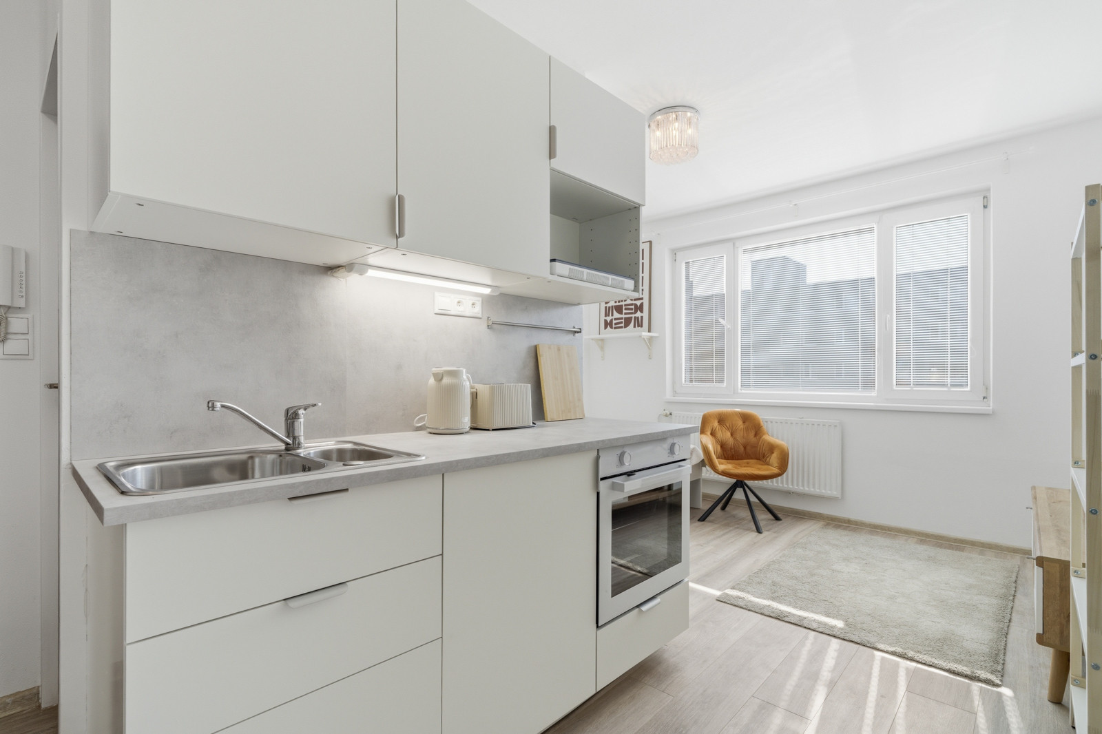 Na prenájom útulná garsónka v Bratislave - Vrakuňa