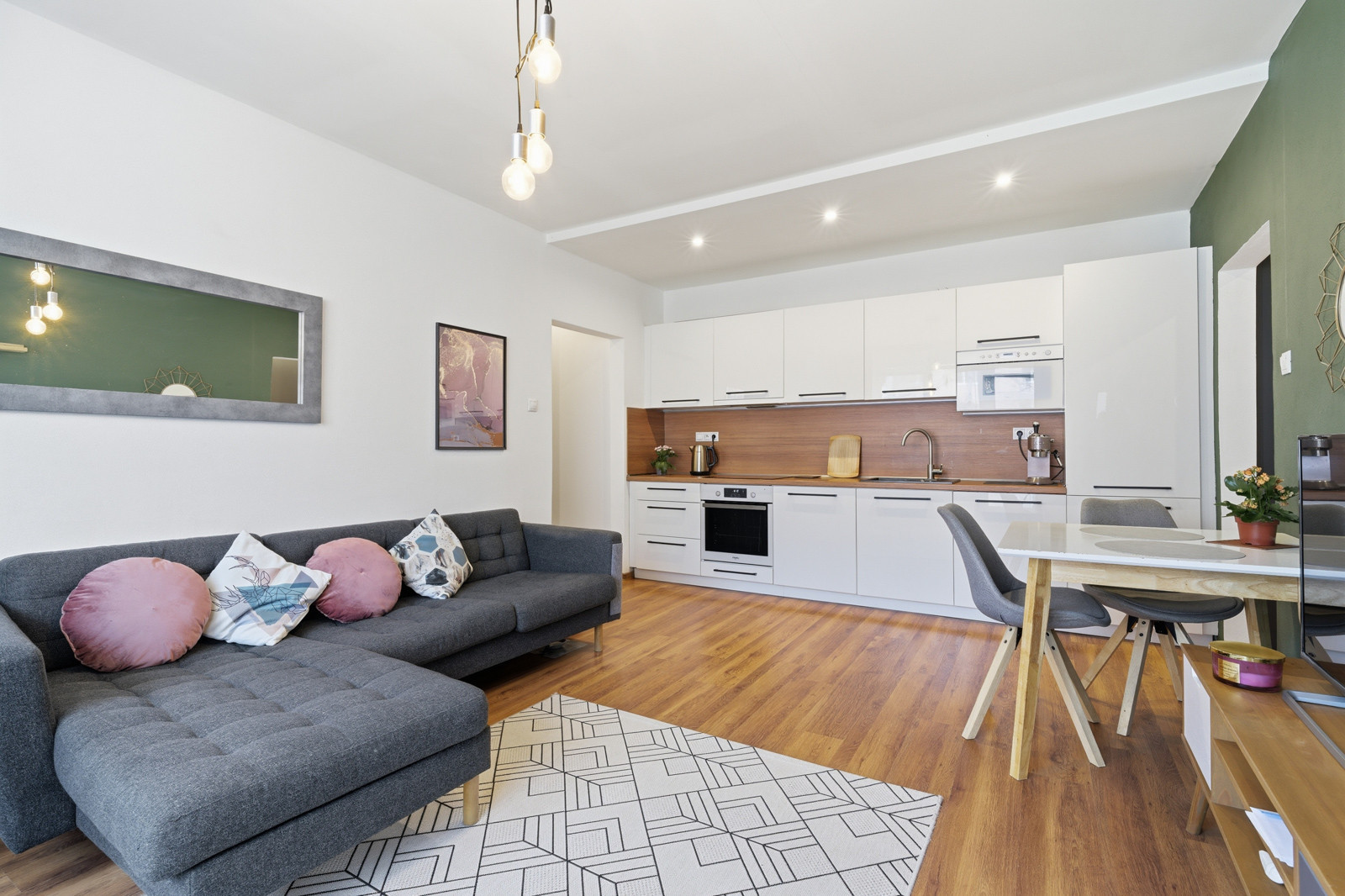 Na predaj svetlý a štýlový 3-izbový byt v Ružinove