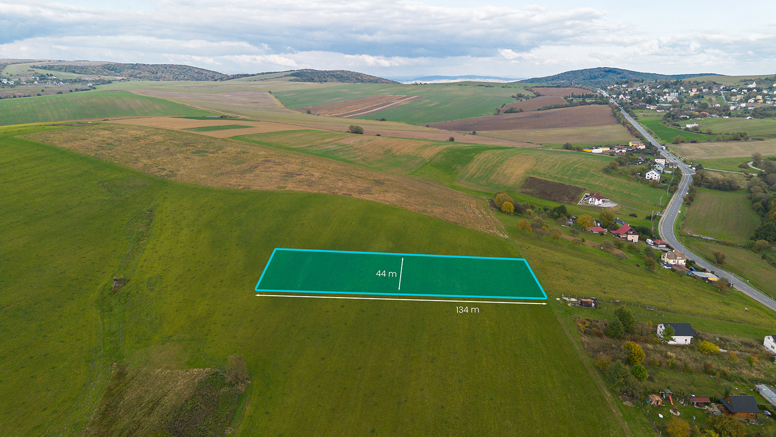 Na predaj investičný pozemok v Chmeľove