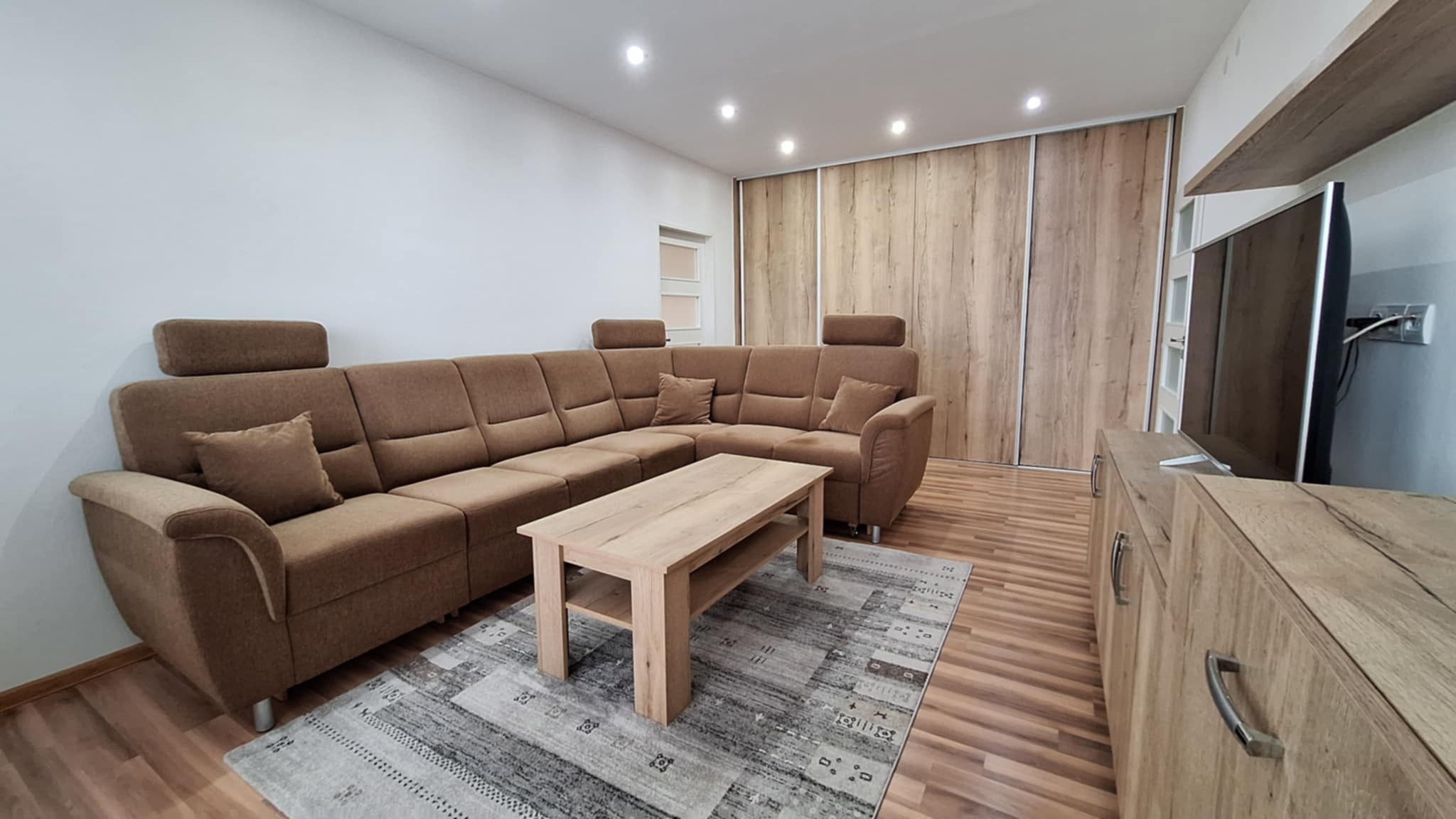 Na predaj čiastočne zariadený 2-izbový byt v Bánovciach nad Bebravou