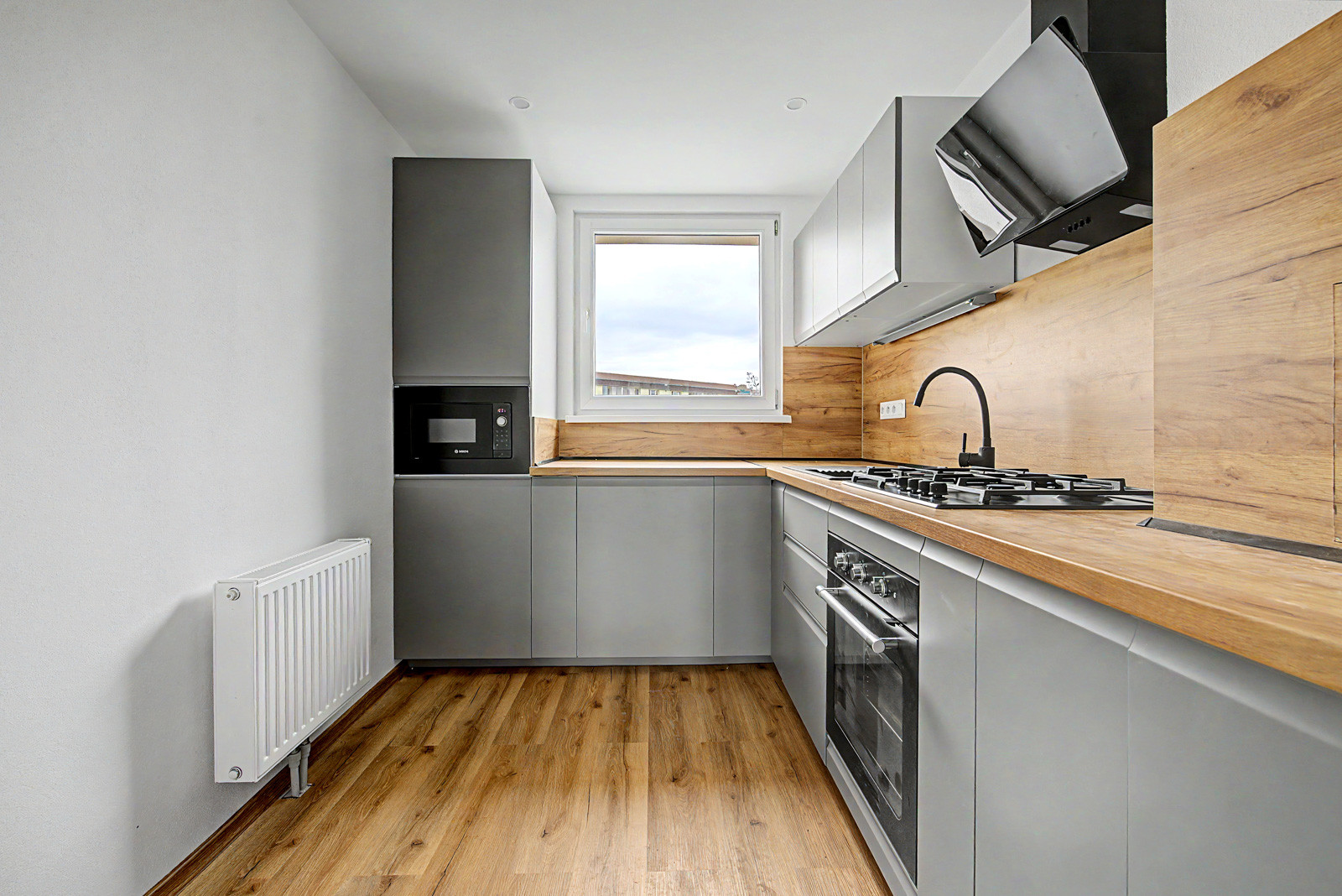 Na predaj prerobený 3-izbový byt s loggiou, Martin-Košúty II