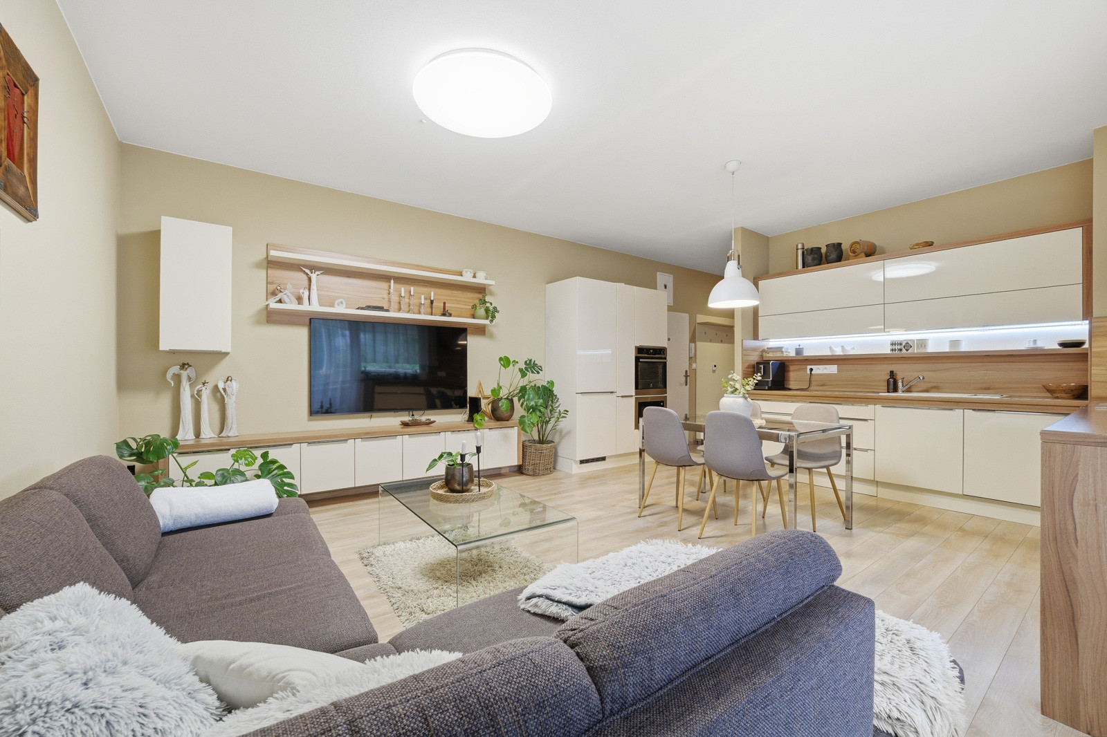 Na predaj 4-izbový byt v Stupave